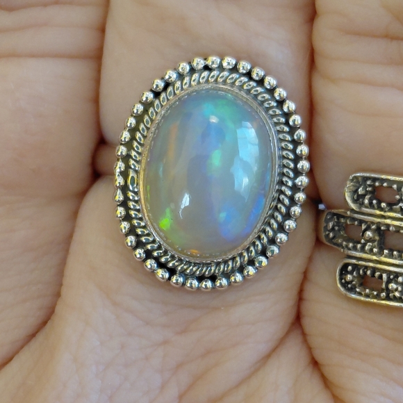 Elegant Silver Ethiopian Opal Ring Size 7.75 - Picture 9 of 15